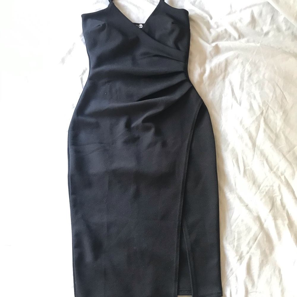 Little Black Dress - Bodycon with slit - Picture 7 of 7